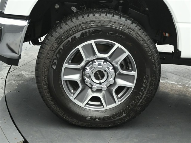 2025 FORD F-250 - Image 34