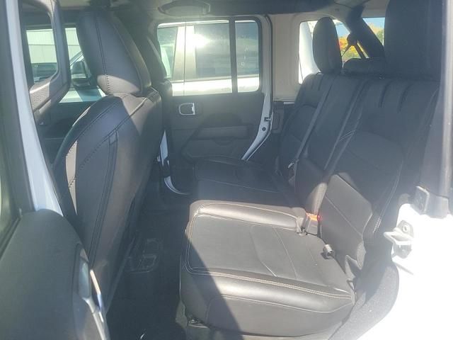 2023 Jeep Wrangler Sahara 4xe photo 5