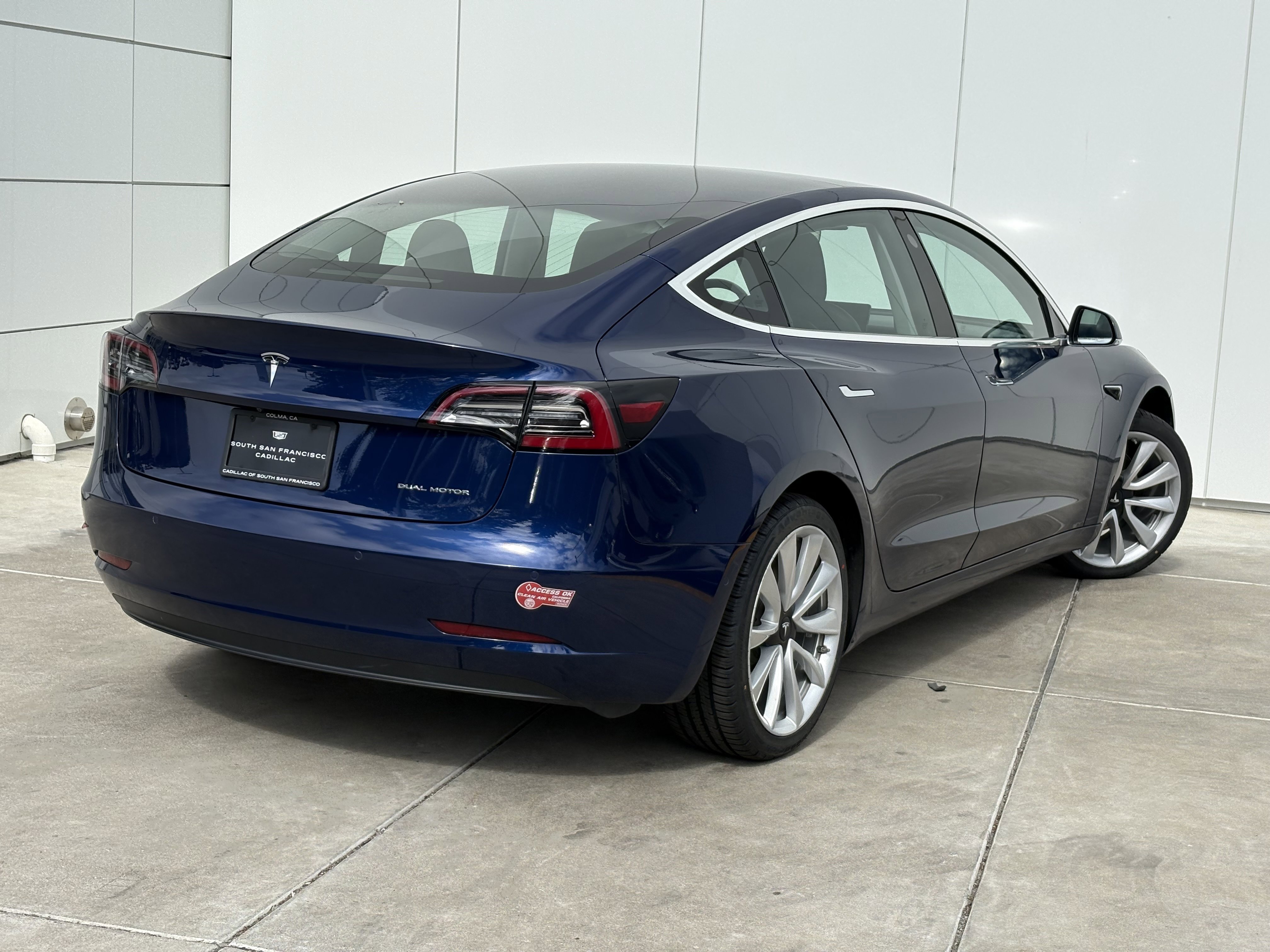 2018 Tesla Model 3 Long Range photo 7