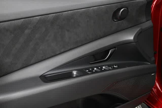 2024 Hyundai Elantra N Base photo 6