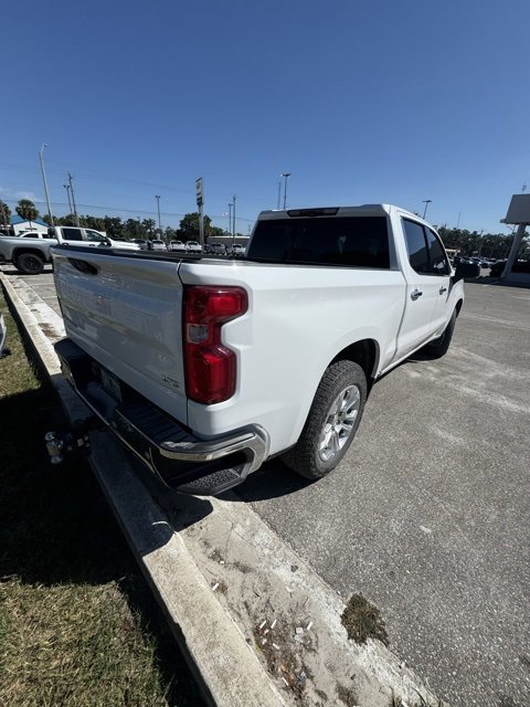 2023 Chevrolet Silverado 1500 LTZ photo 4