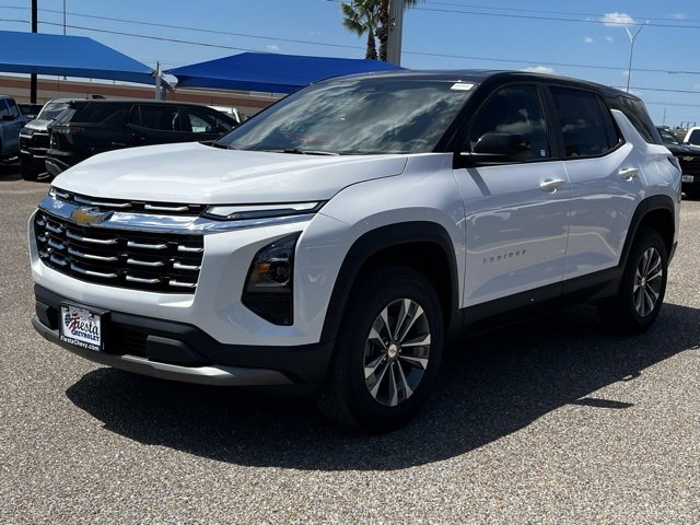 2026 Chevrolet Equinox LT photo 3