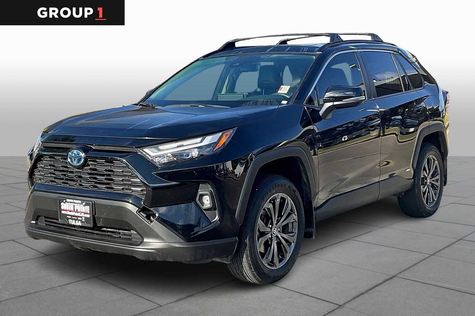 2024 Toyota RAV4 XLE Premium's photo