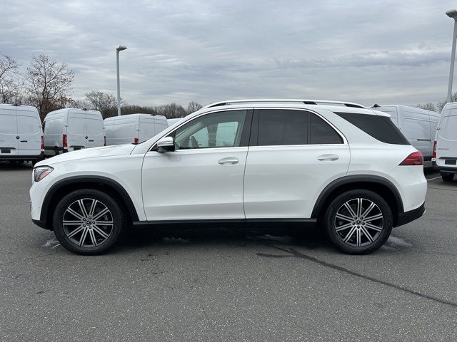 2025 Mercedes Benz GLE 350 4MATIC photo 4