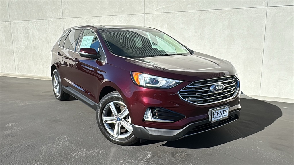 2019 Ford Edge SEL's photo