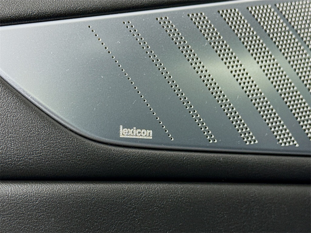 2023 Genesis Electrified G80 photo 23