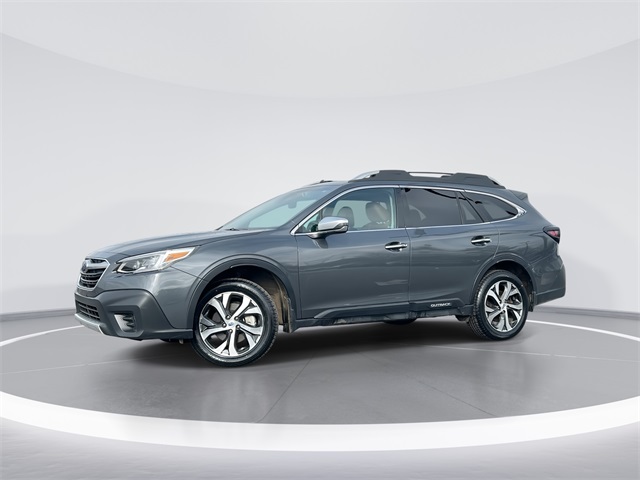 2020 Subaru Outback Touring's photo