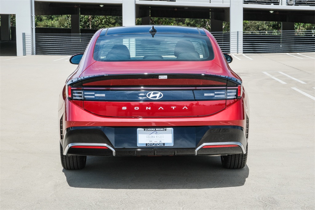 2025 Hyundai Sonata SEL Convenience photo 4