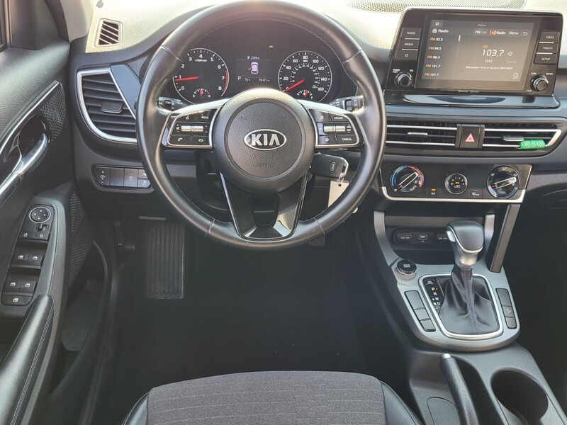 2021 Kia Seltos S photo 6