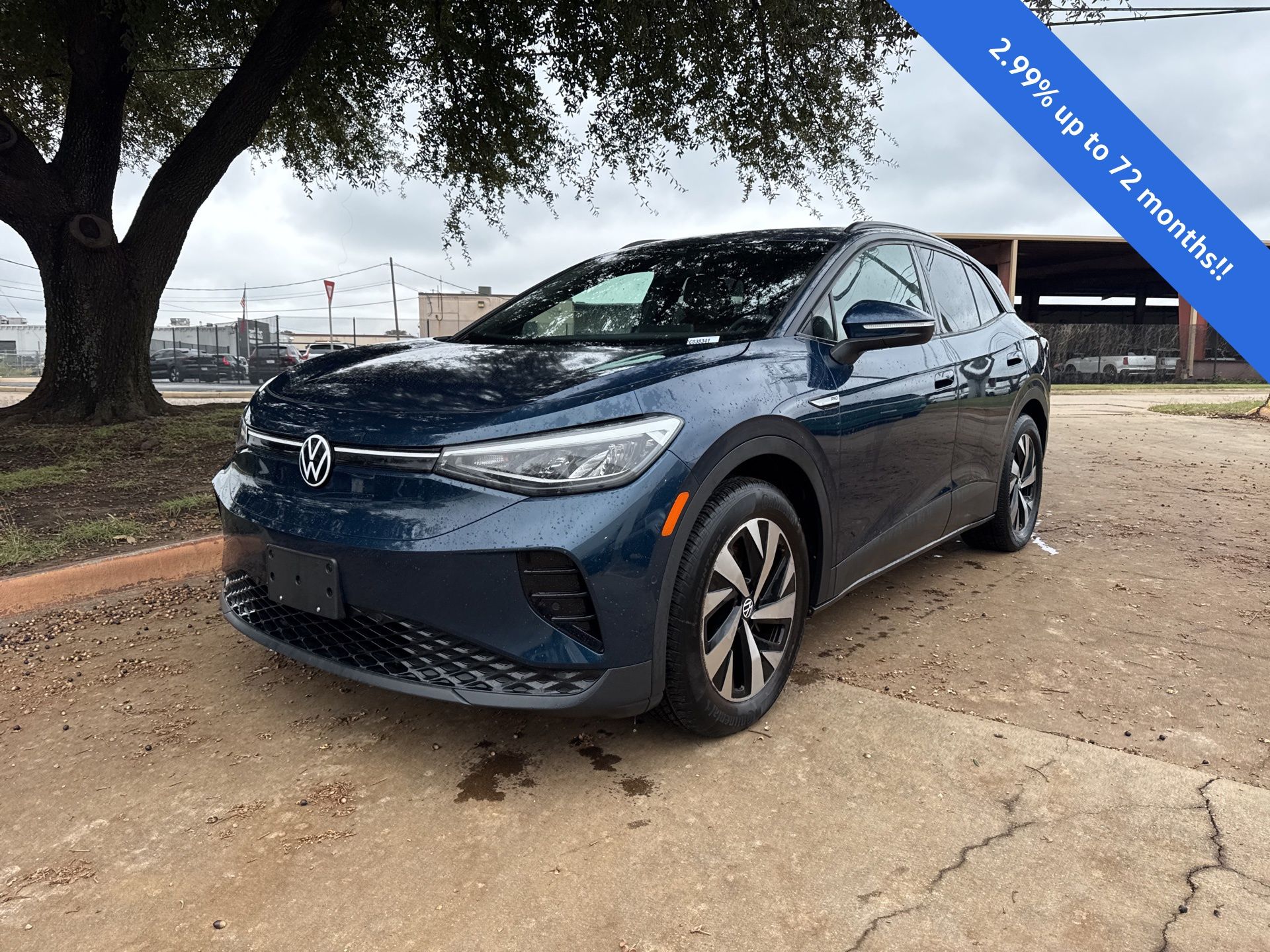 2023 Volkswagen ID.4 PRO's photo