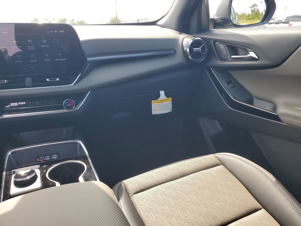 2026 Chevrolet Equinox LT photo 10