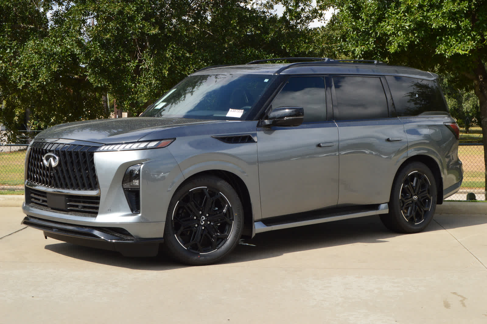 2026 INFINITI QX80 Sport's photo