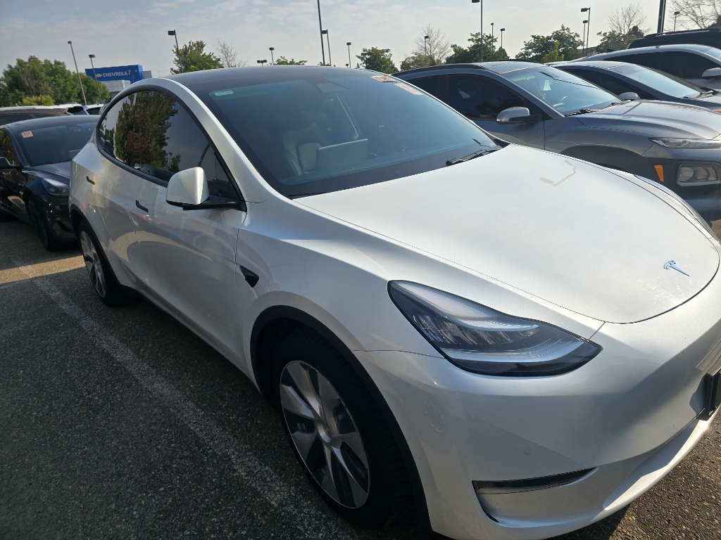 2021 Tesla Model Y Long Range photo 5