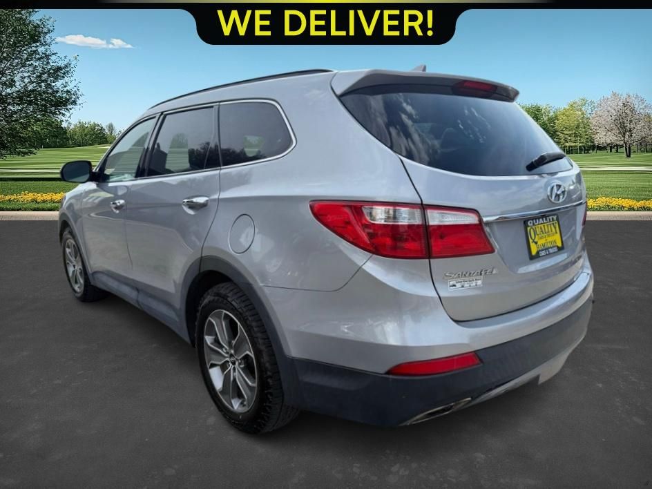 2014 Hyundai Santa Fe GLS photo 3