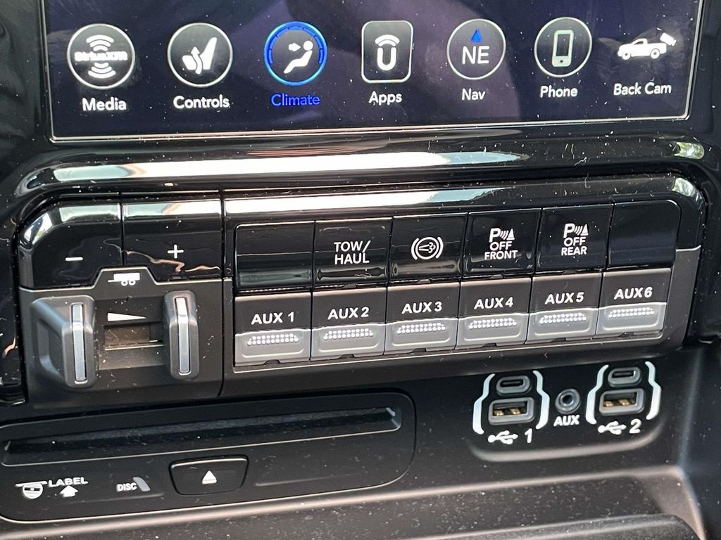 2019 Ram 2500 Limited photo 32