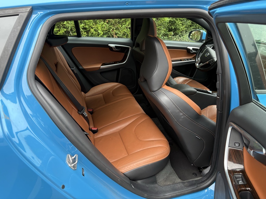 2015 Volvo V60 T5 photo 20