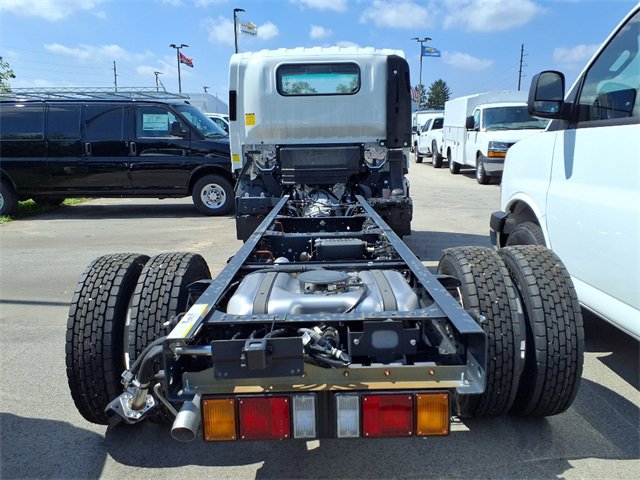 2024 Chevrolet Silverado 4500HD photo 4