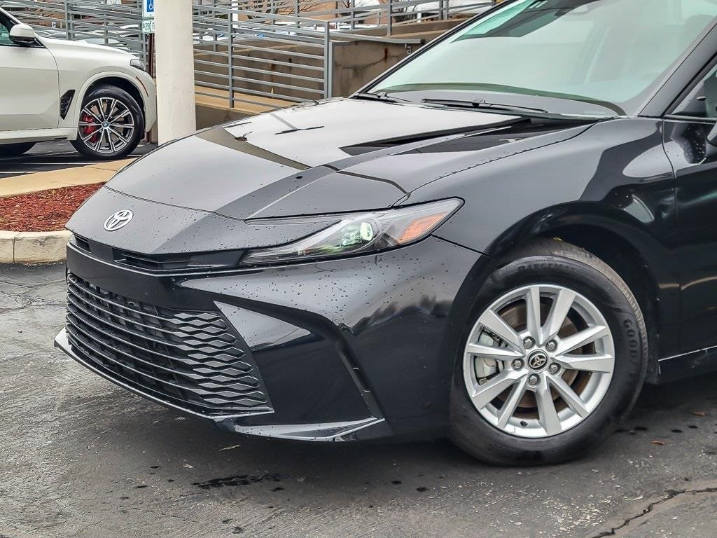2025 TOYOTA CAMRY - Image 1