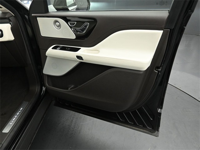 2023 LINCOLN AVIATOR - Image 32