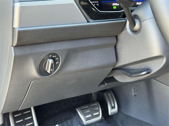 2024 Volkswagen Jetta 1.5T Sport photo 24