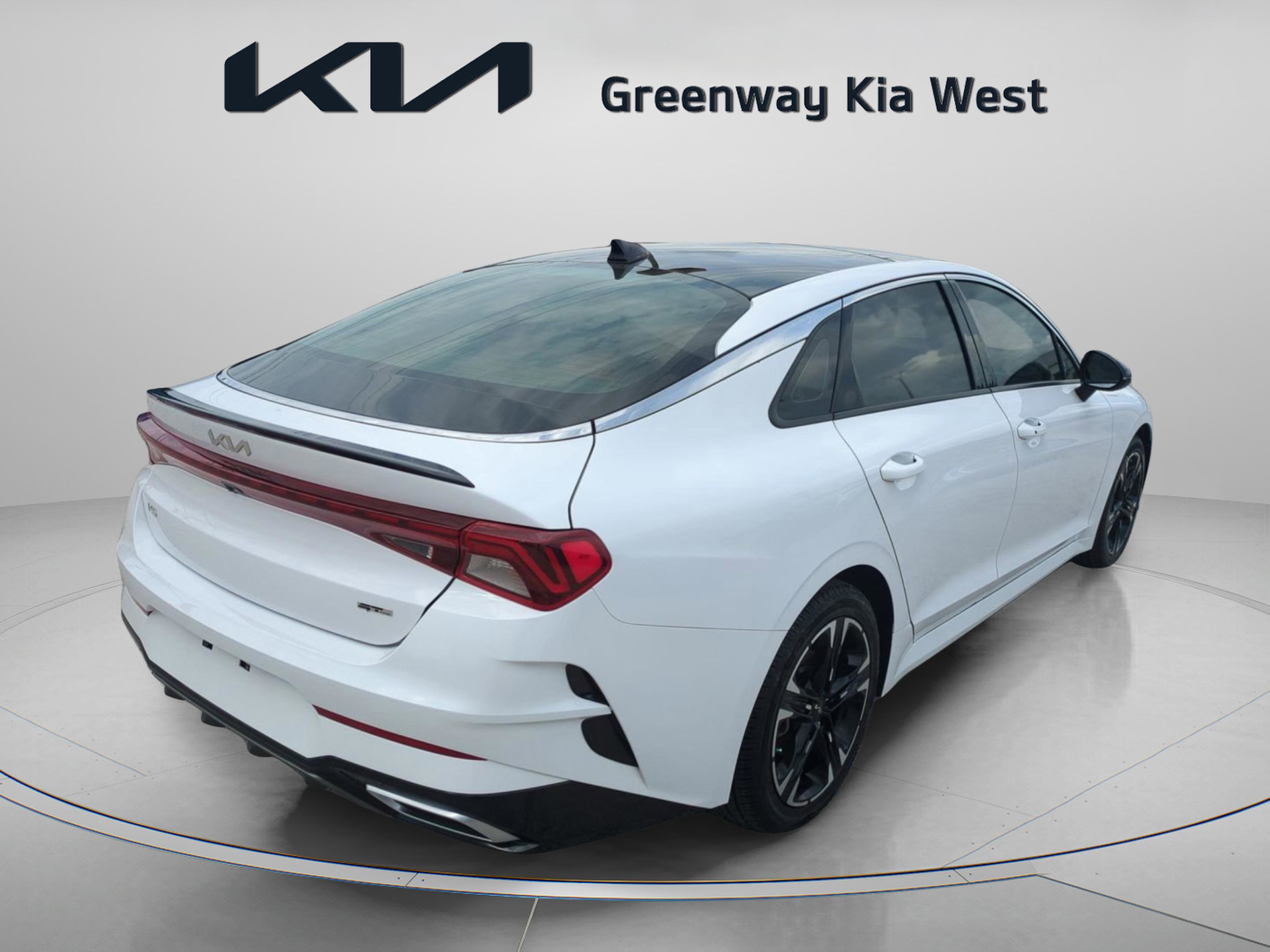 2023 Kia K5 GT-Line photo 8