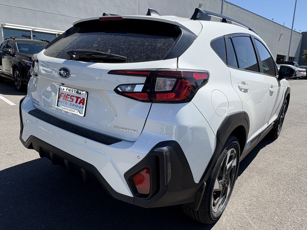 2025 Subaru Crosstrek Limited photo 4