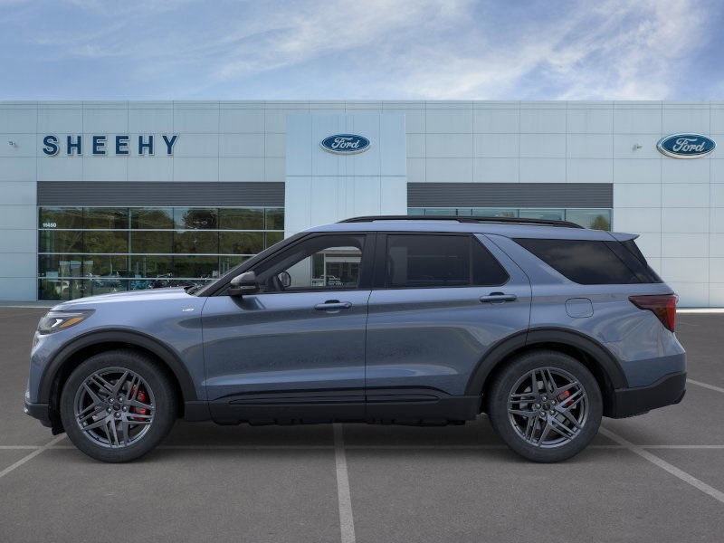 2026 Ford Explorer ST-Line photo 3