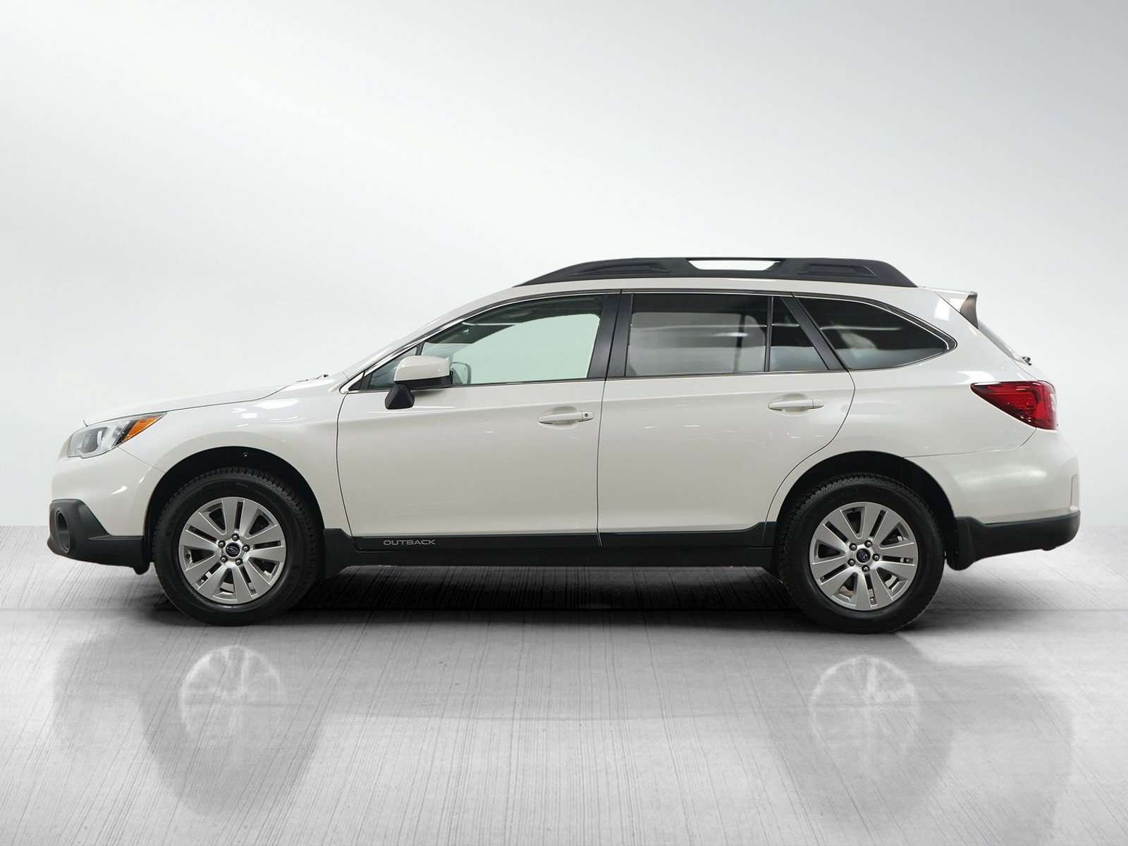 Used 2016 Subaru Outback Premium with VIN 4S4BSBCC3G3251331 for sale in South Saint Paul, Minnesota