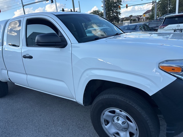 2021 Toyota Tacoma SR Access Cab photo 4