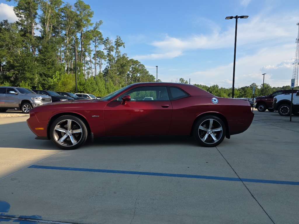 2014 Dodge Challenger R/T photo 5