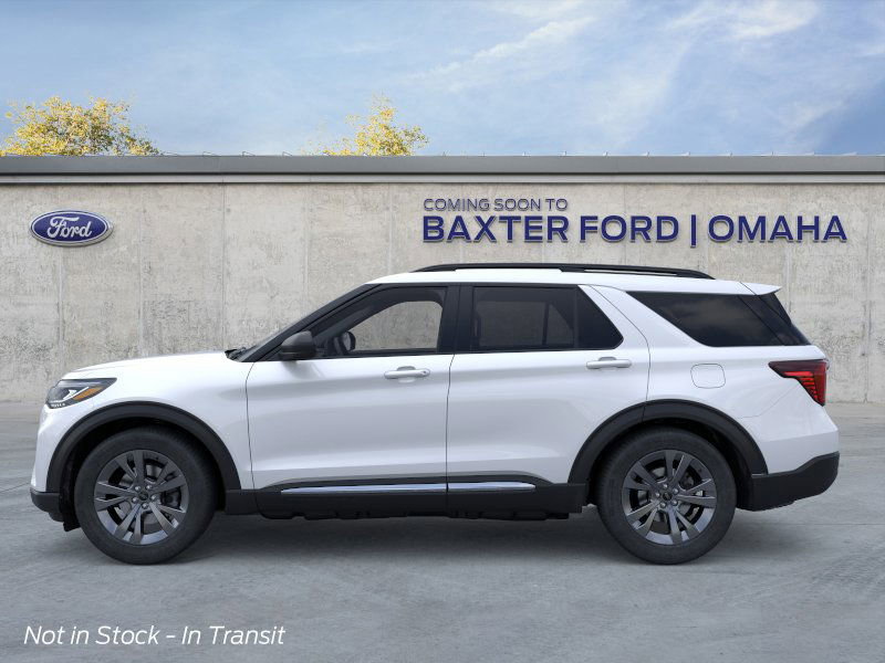 2025 Ford Explorer photo 14