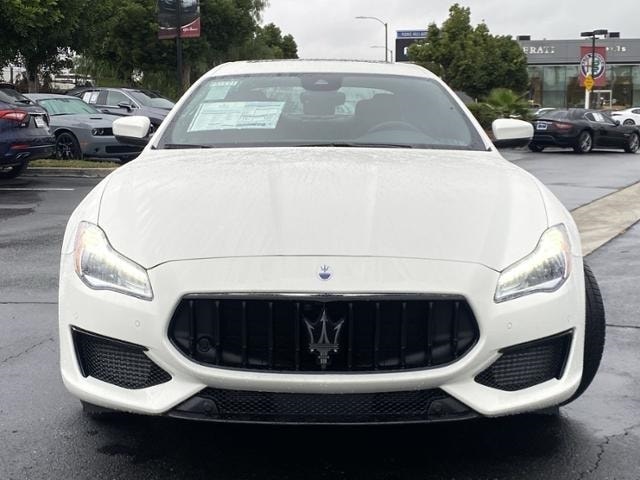 2022 Maserati Quattroporte Modena photo 3