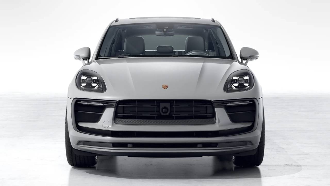 2026 Porsche Macan S photo 9