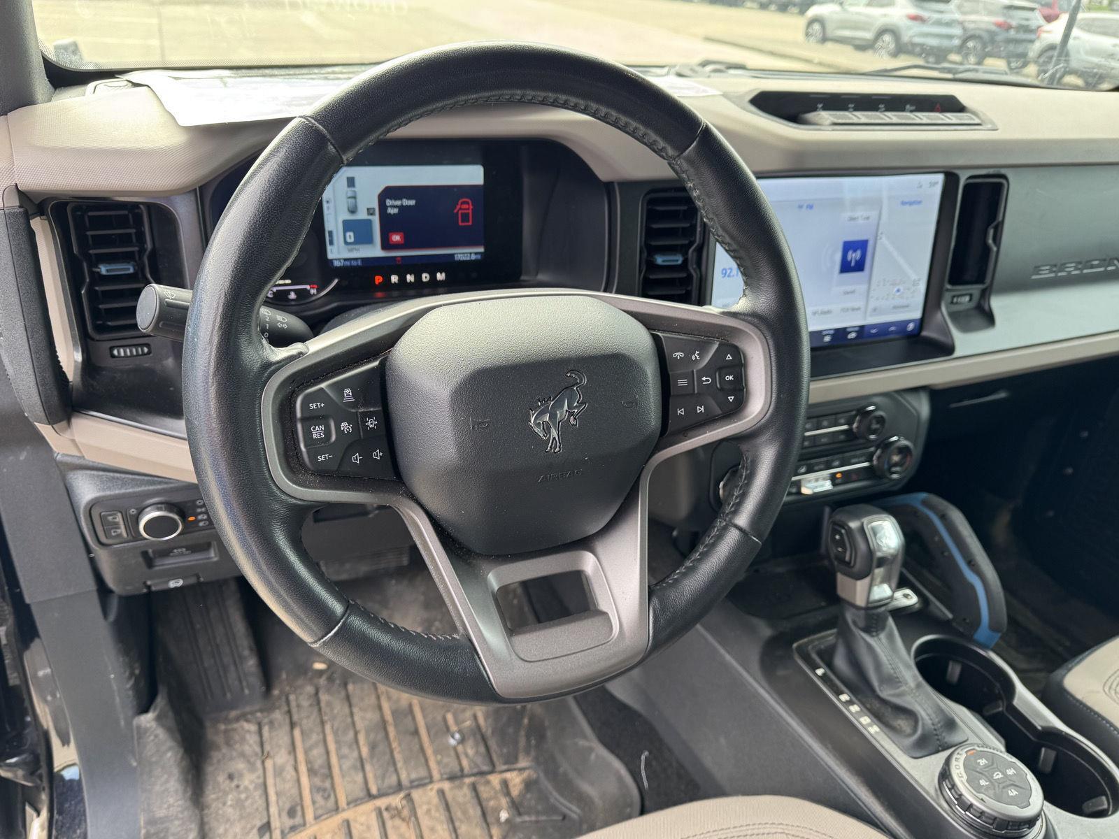 2021 Ford Bronco Wildtrak photo 3