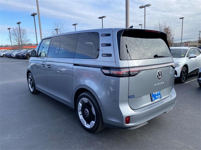 2025 Volkswagen ID. Buzz Pro S photo 4