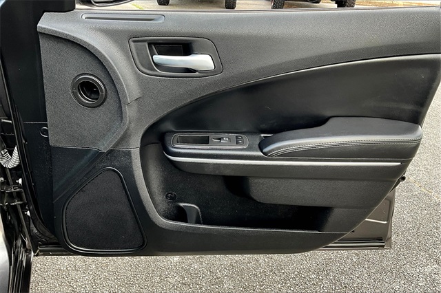 2021 Dodge Charger SXT photo 26