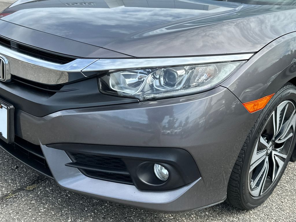 2018 Honda Civic EX-T photo 7