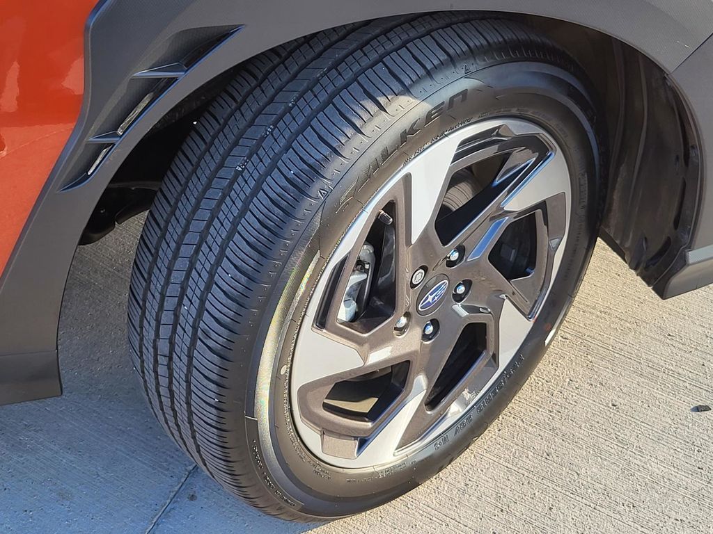 2025 Subaru Crosstrek Limited photo 3