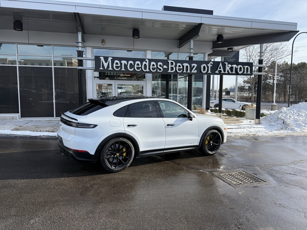 2024 Porsche Cayenne Coup Turbo GT