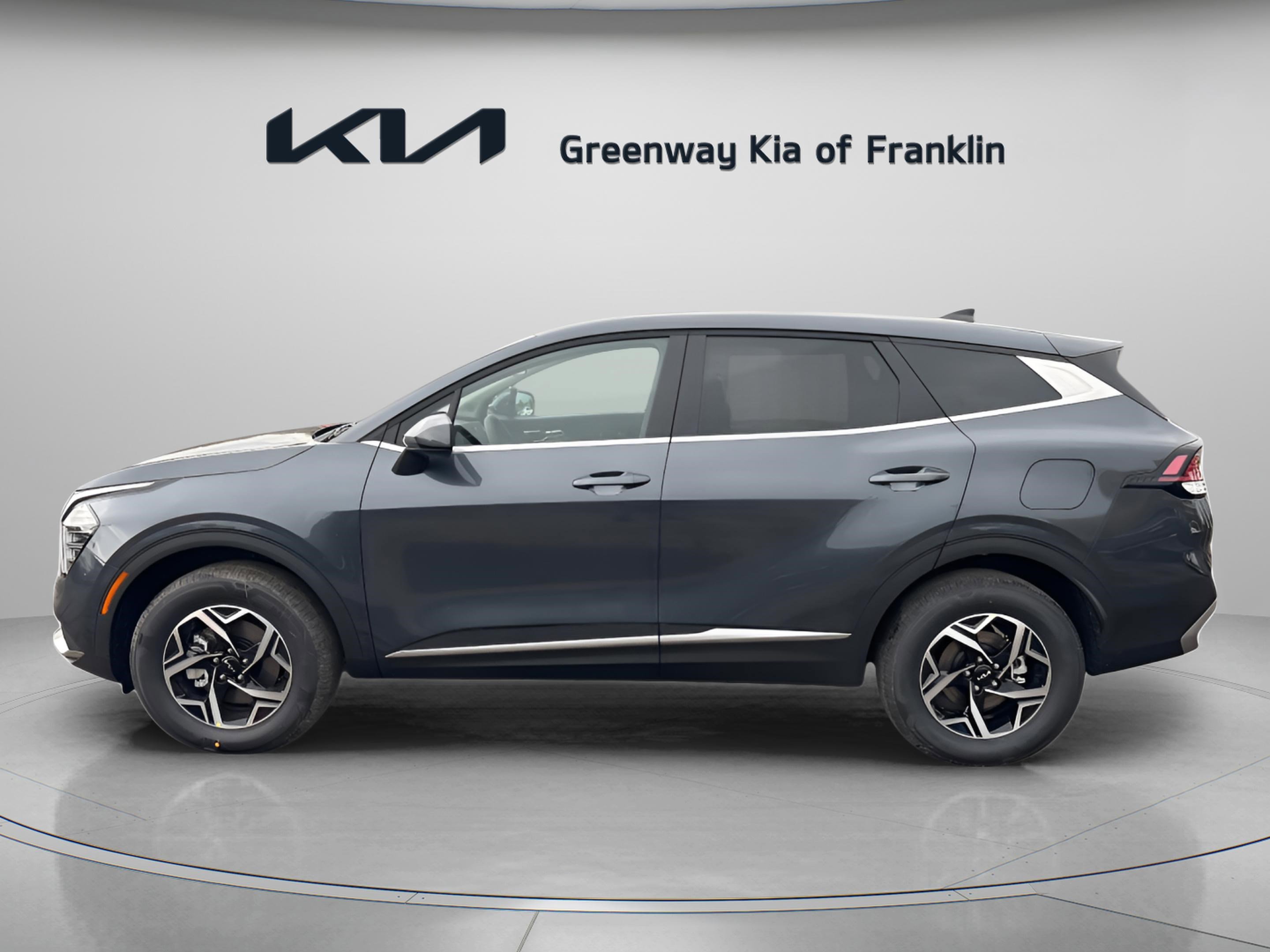 2025 Kia Sportage LX photo 4