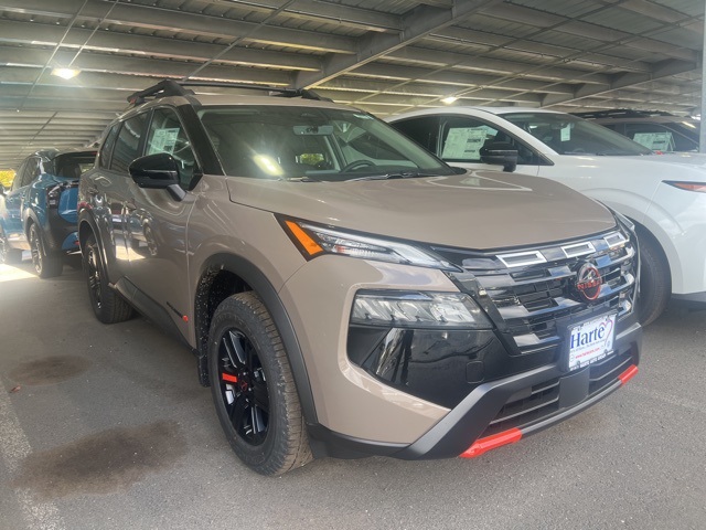 2026 Nissan Rogue Rock Creek's photo