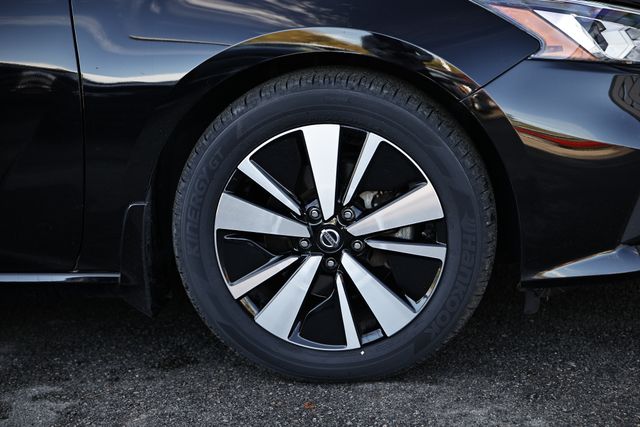 2022 Nissan Altima 2.5 SV photo 3