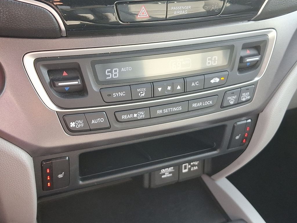 2022 Honda Pilot EX-L photo 16
