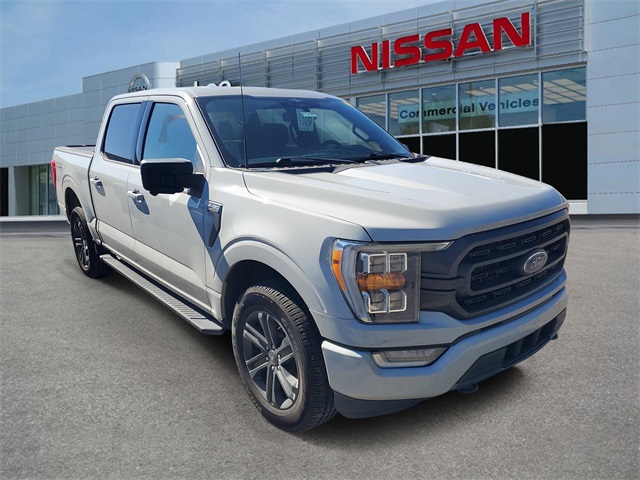 2023 Ford F-150 XLT's photo