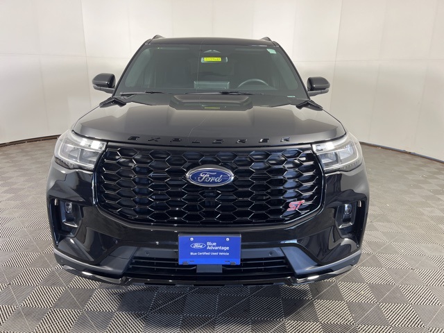 Certified 2025 Ford Explorer ST with VIN 1FMWK8GC4SGA95817 for sale in Shakopee, Minnesota