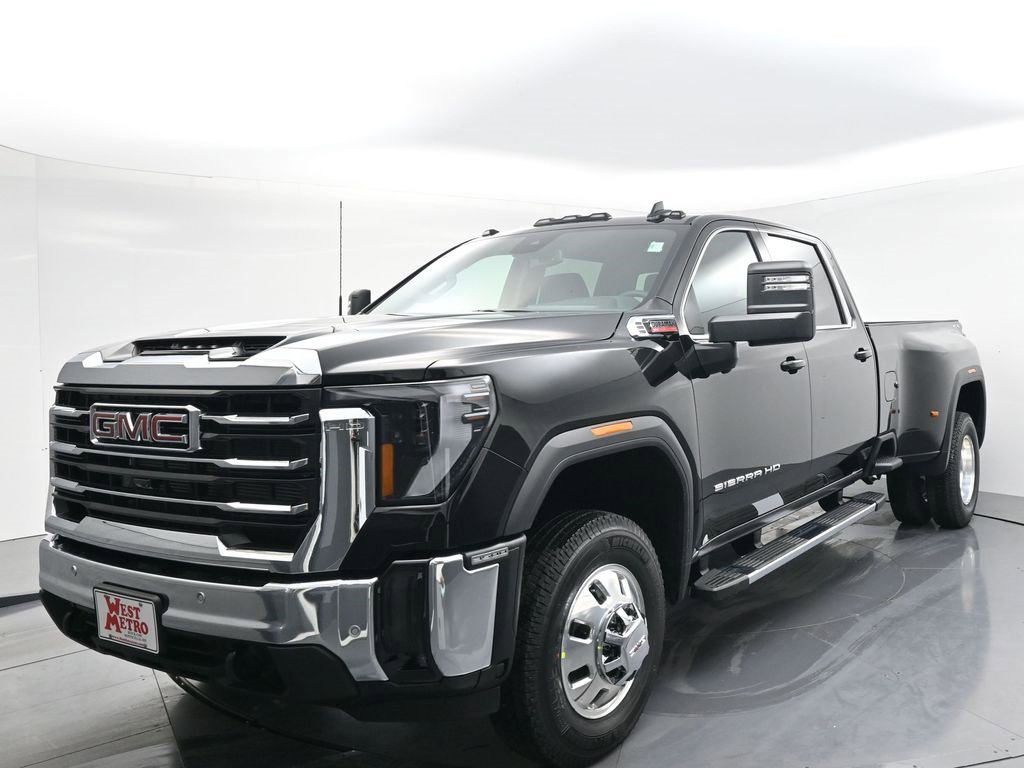 2026 GMC Sierra 3500HD SLE's photo