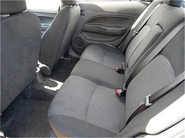 2024 Mitsubishi Mirage G4 LE photo 5