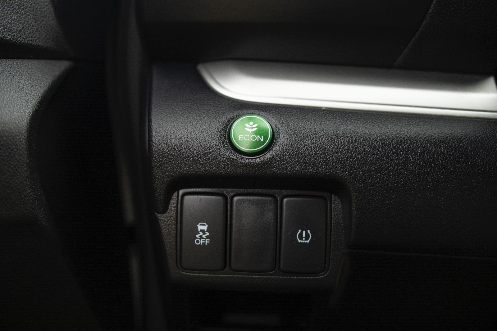 2016 Honda CR-V LX photo 10