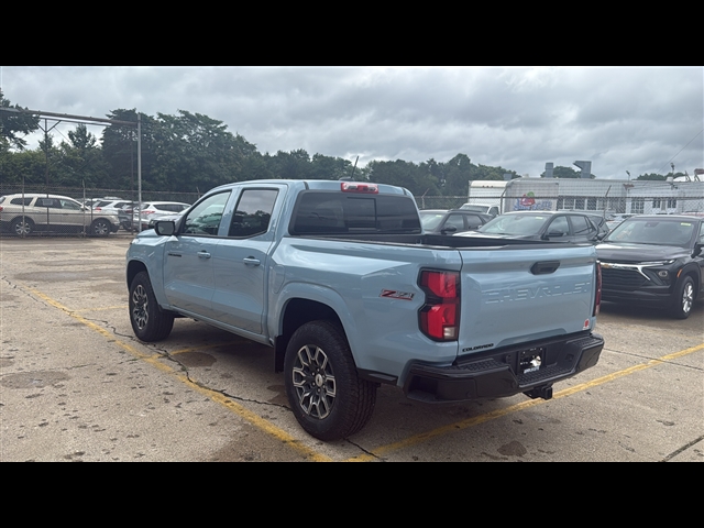 2025 Chevrolet Colorado Z71 photo 4