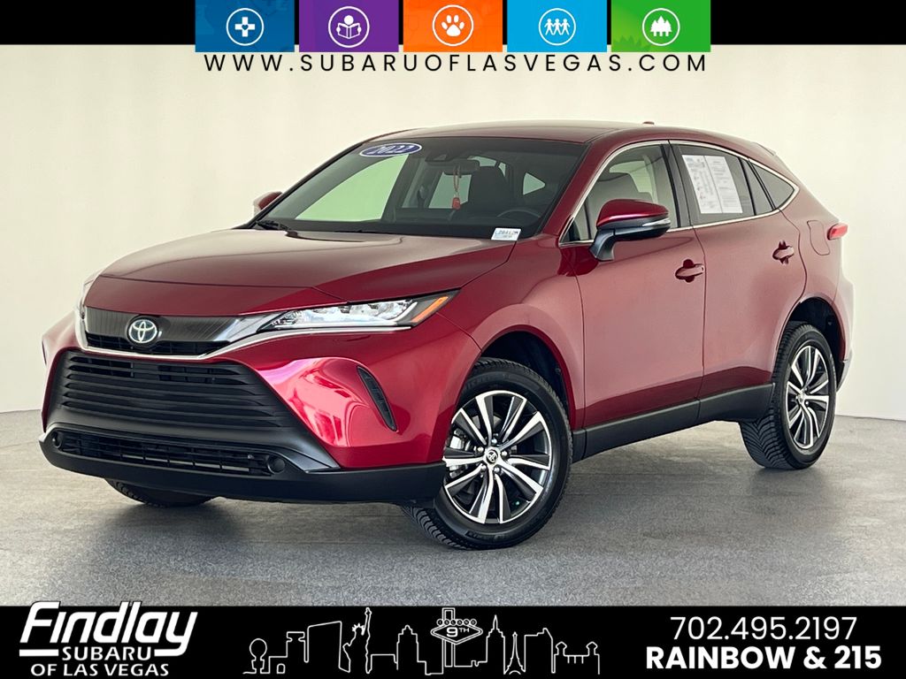 2022 Toyota Venza XLE's photo